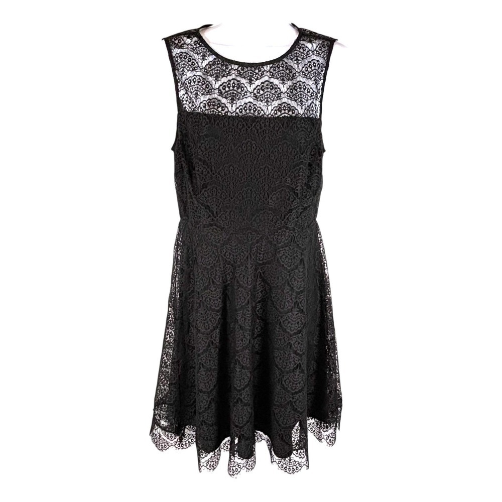 Kensie Black Lace Fit Flair Dress Sz 6 Lace Shoulders Keyhole Back Cocktail Chic